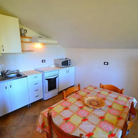 Belvilla By Oyo Spacious With Lovely Terrace