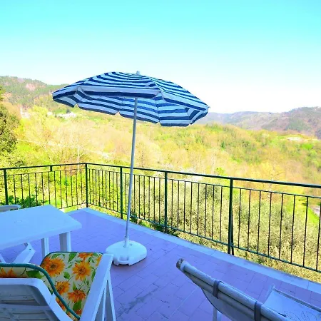 Belvilla By Oyo Spacious With Lovely Terrace Feriehus Sesta Godano