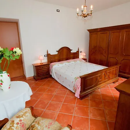 Belvilla By Oyo Spacious With Lovely Terrace Feriehus
